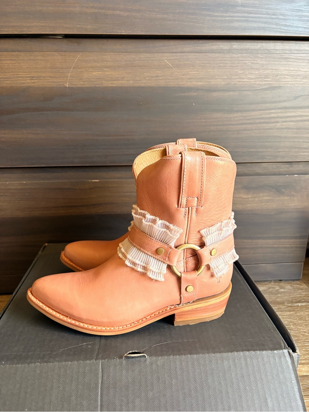 Frye: Billy harness ruffle bootie